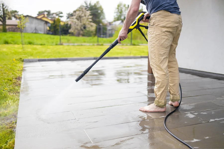 Reliable Exterior Cleaning Services in Lake Elsinore, CA Reliable Exterior Cleaning Services in Lake Elsinore, CA